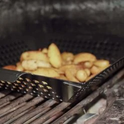 SANTOS Gemüsekorb XL / Grillwok Schwarz, 30,5 X 30,5 cm -Meister Grill Geschaft santos grillwok schwarz 30 5 x 30 5 173c7a0e42af3b7358e870c70a11ff3c