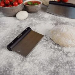 SANTOS Pizza Teigmesser -Meister Grill Geschaft santos pizza teigmesser 06a6bd9518c3d4623a86fe3d4d822191