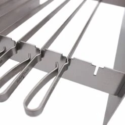 SANTOS Windschild Für Seitenbrenner Der SANTOS S-Serie, E-Serie & P-618 Mit XXL Spießen, Edelstahl -Meister Grill Geschaft santos windschild fuer seitenbrenner der santos s serie e serie mit xxl spie en edelstahl 41570fd99dc1c08988aca5562d152c35